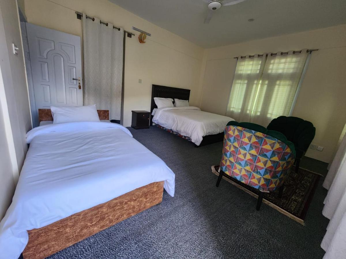 Hunza Lounge Hotel Karimabad  Eksteriør billede