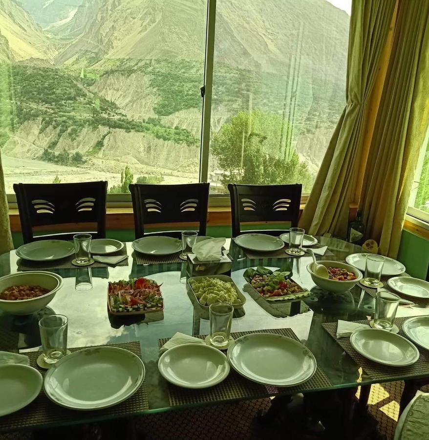 Hunza Lounge Hotel Karimabad  Eksteriør billede