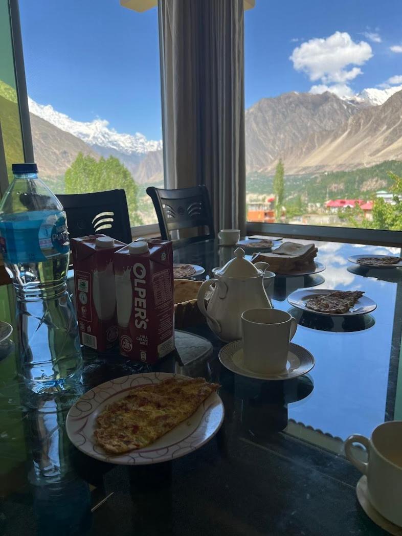 Hunza Lounge Hotel Karimabad  Eksteriør billede