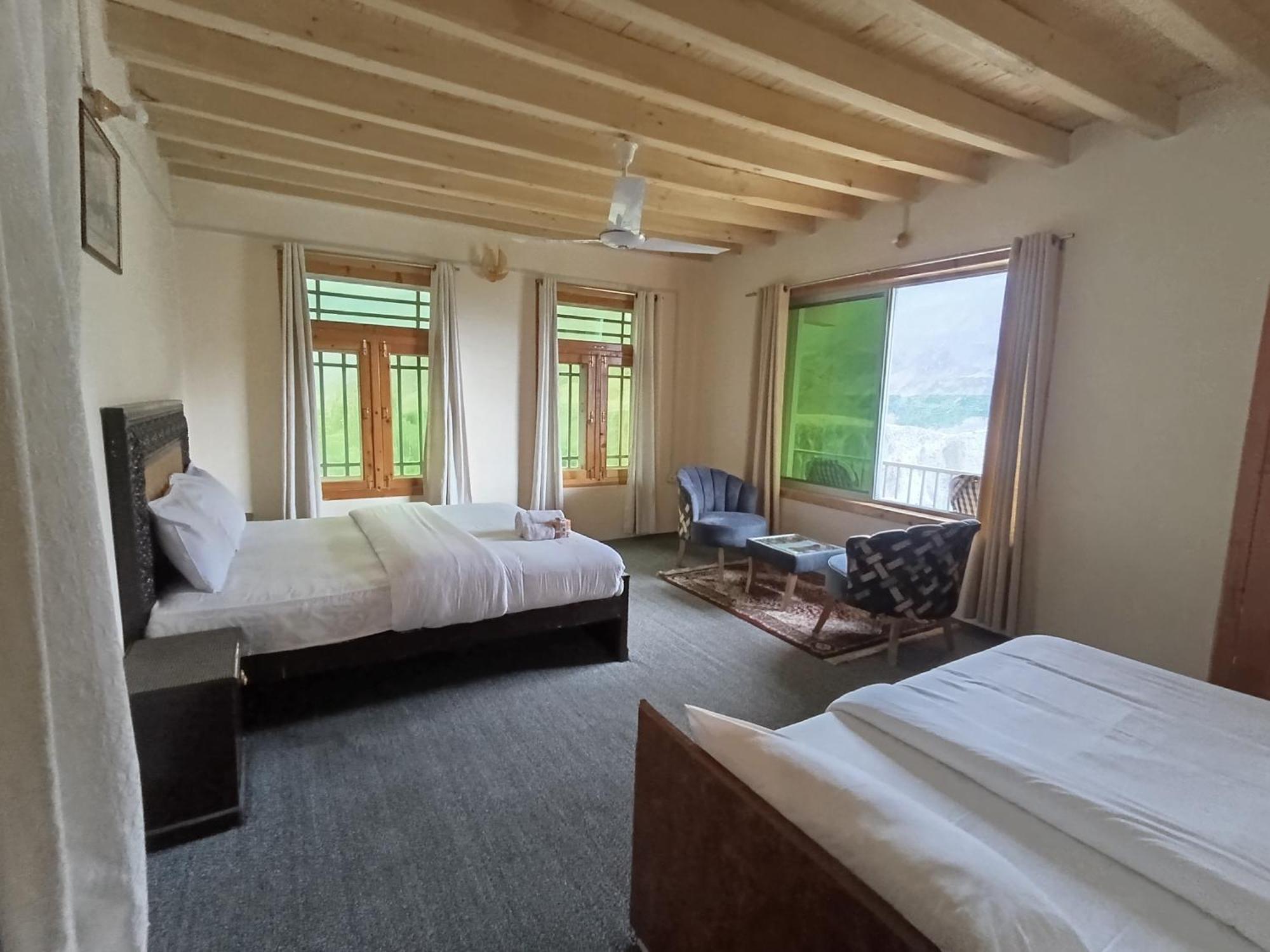 Hunza Lounge Hotel Karimabad  Eksteriør billede