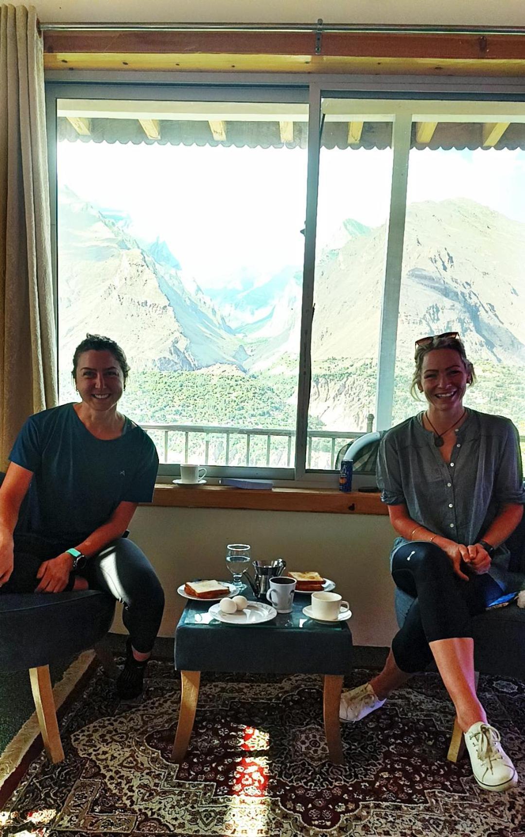 Hunza Lounge Hotel Karimabad  Eksteriør billede